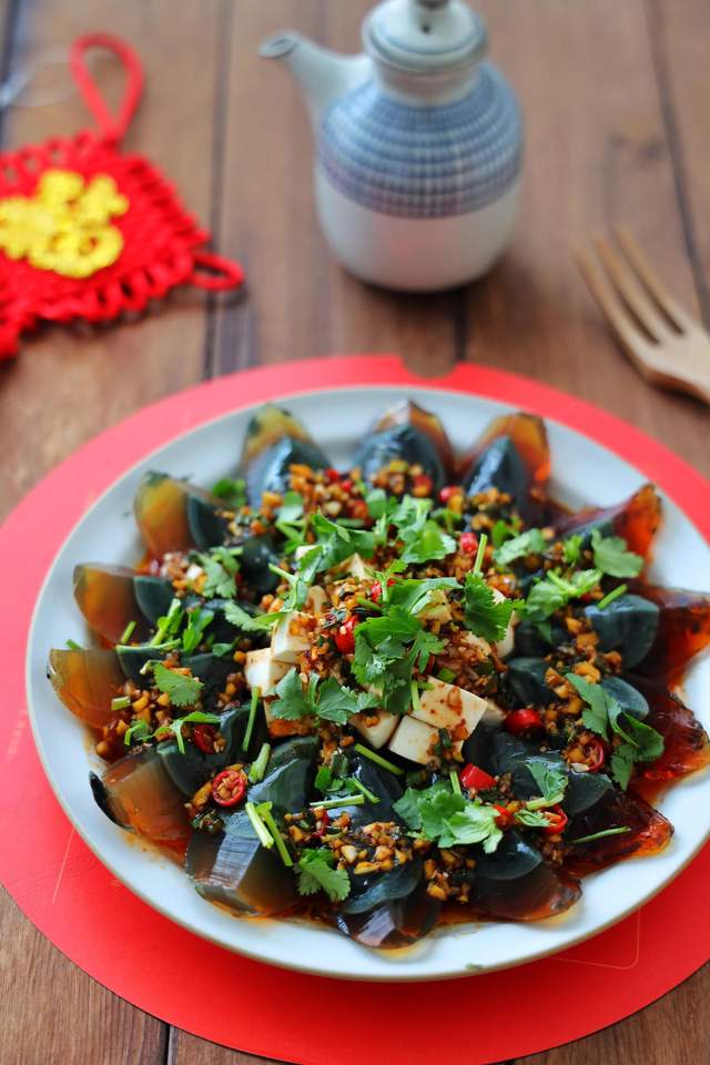 过节凉菜首选这道,简单又好看,不管是自己吃还是待客都不错!