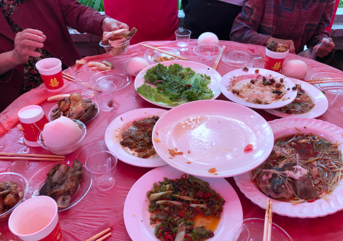 陕西长安农村流水席早上臊子面中午正席16个菜