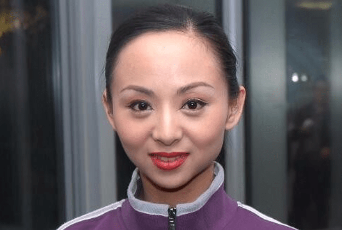 "千手观音"邰丽华:2岁失聪,27岁下嫁理工男,29岁成名