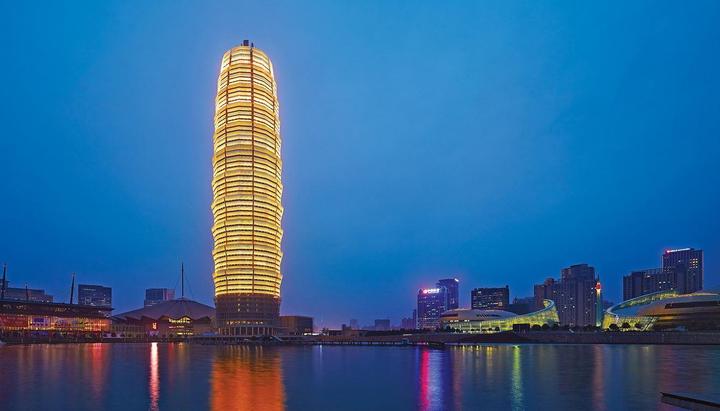 砸20亿,郑州喜添"新地标",造型像指尖陀螺,或迎大发展