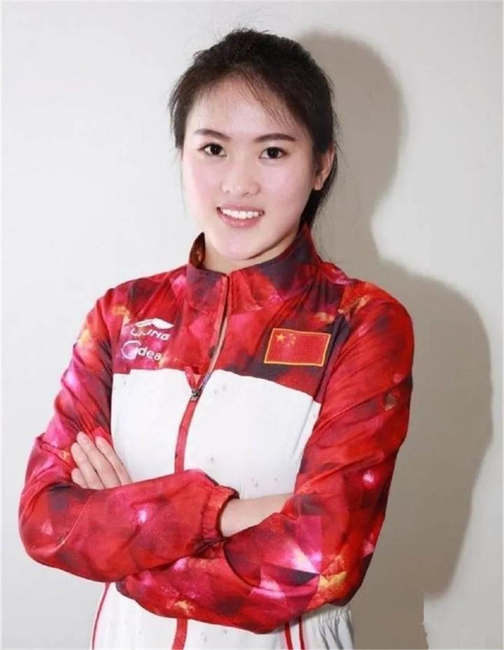 名师出高徒把郭晶晶送上裁判席培养出全红婵的周继红到底是什么来头