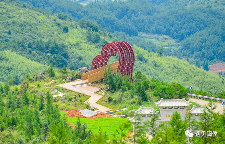 挖到一个避暑胜地这么靓的雪峰山城你还没打卡