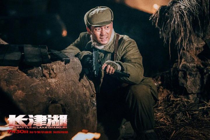 吴京易烊千玺新片好带感!战场杀敌气势太强,网友:怎么这么燃