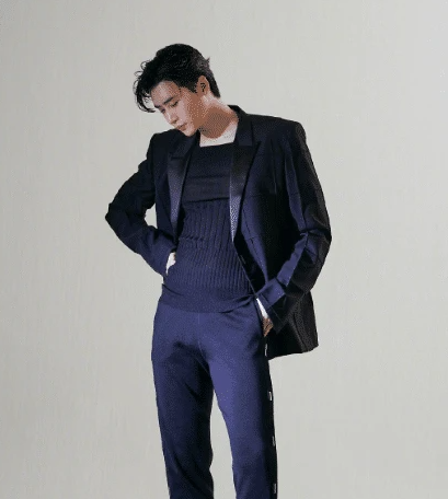 李钟硕画报拍摄花絮公开:穿衣显瘦,脱衣有肉_越南_新闻_华人头条