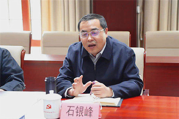 石银峰:加强公共空间安全管理 防范火灾事故发生_南非_新闻_华人头条