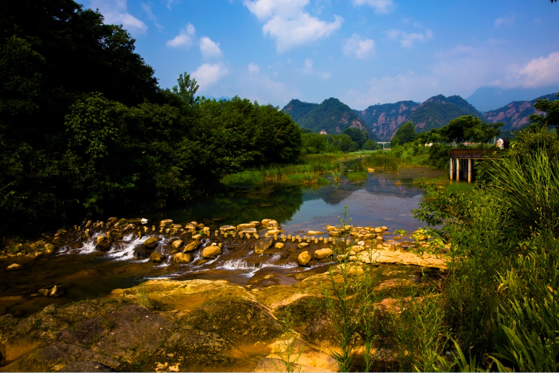 萬水千山總是情湖北宜昌遠安綠水青山孕育鄉村美麗蝶變鳴鳳山之靈秀