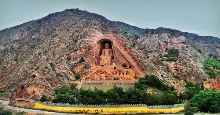 秋色满园关不住云游宁夏须弥山