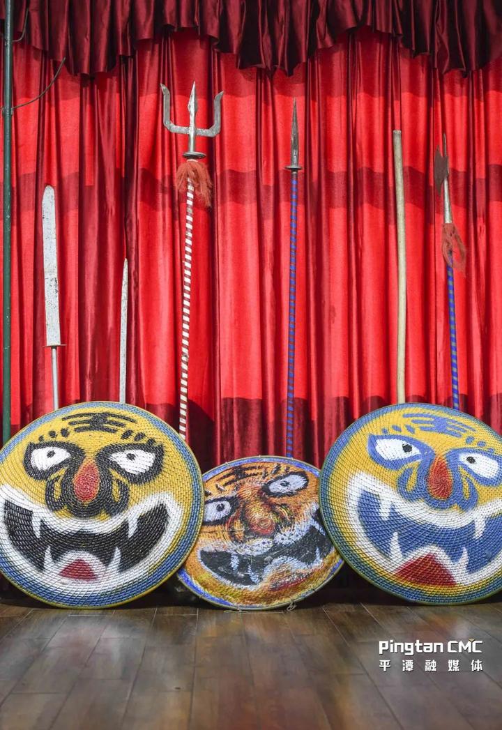 平潭郎丨陈文英40年传承路擦亮非遗名片藤牌操