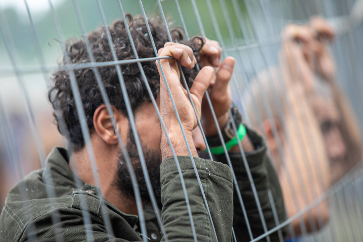 近4200名难民已越境进入立陶宛 7000多人被拒之门外_阿根廷_新闻_华人