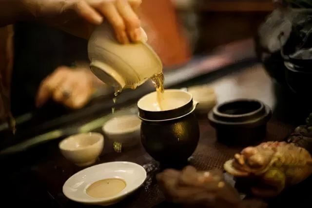 李白如酒杜甫近茶