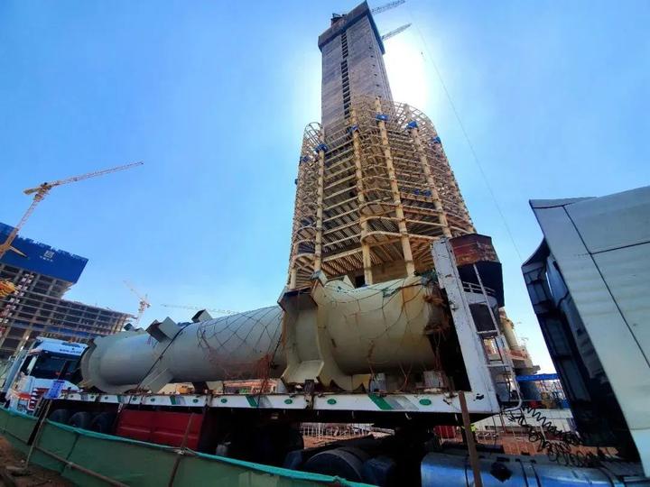 埃及新行政首都在沙漠之城拔地而起