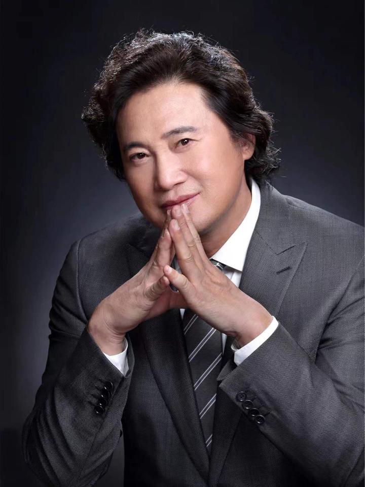 著名歌唱家戴玉强将助阵天下贵州人年度盛典暨贵商总会年会,与你一起