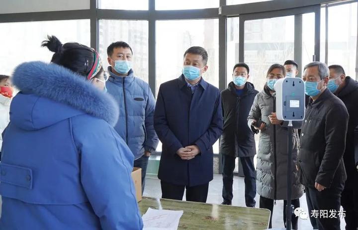 山西晋中寿阳县委副书记县长彭超检查调研两节期间市场供应消防安全及