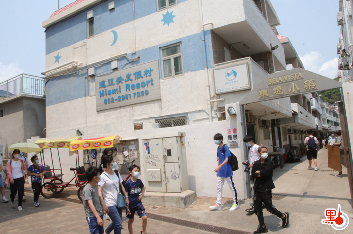 长洲东堤小筑五旬妇死亡警列谋杀案拘43岁男友