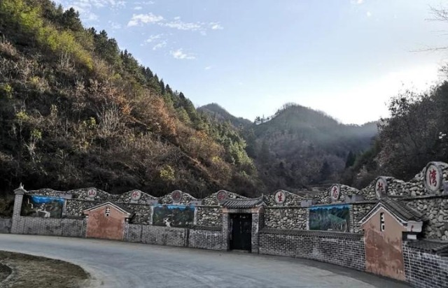 陕西商洛丹凤县花瓶子镇人民政府关于做好秦岭山水乡村建设的通告