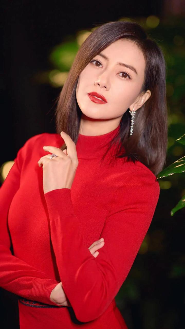 人间美图高圆圆