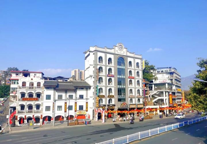 这一抹红色龙岩人民为之骄傲