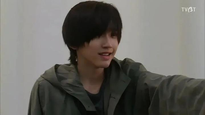 剧中,他是具有反社会人格的高中生冈崎直树.