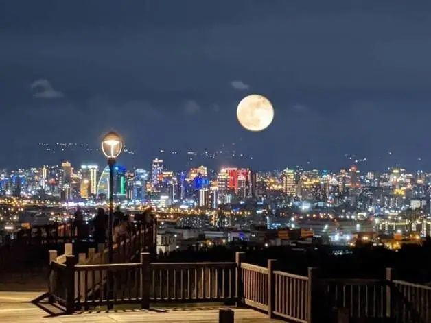 超美超浪漫的台湾台中夜景 top 9 推荐_亚利桑那_新闻_华人头条