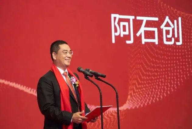 风云闽商阿石创陈钦忠致力于推动薄膜材料产业的持续创新和自主发展