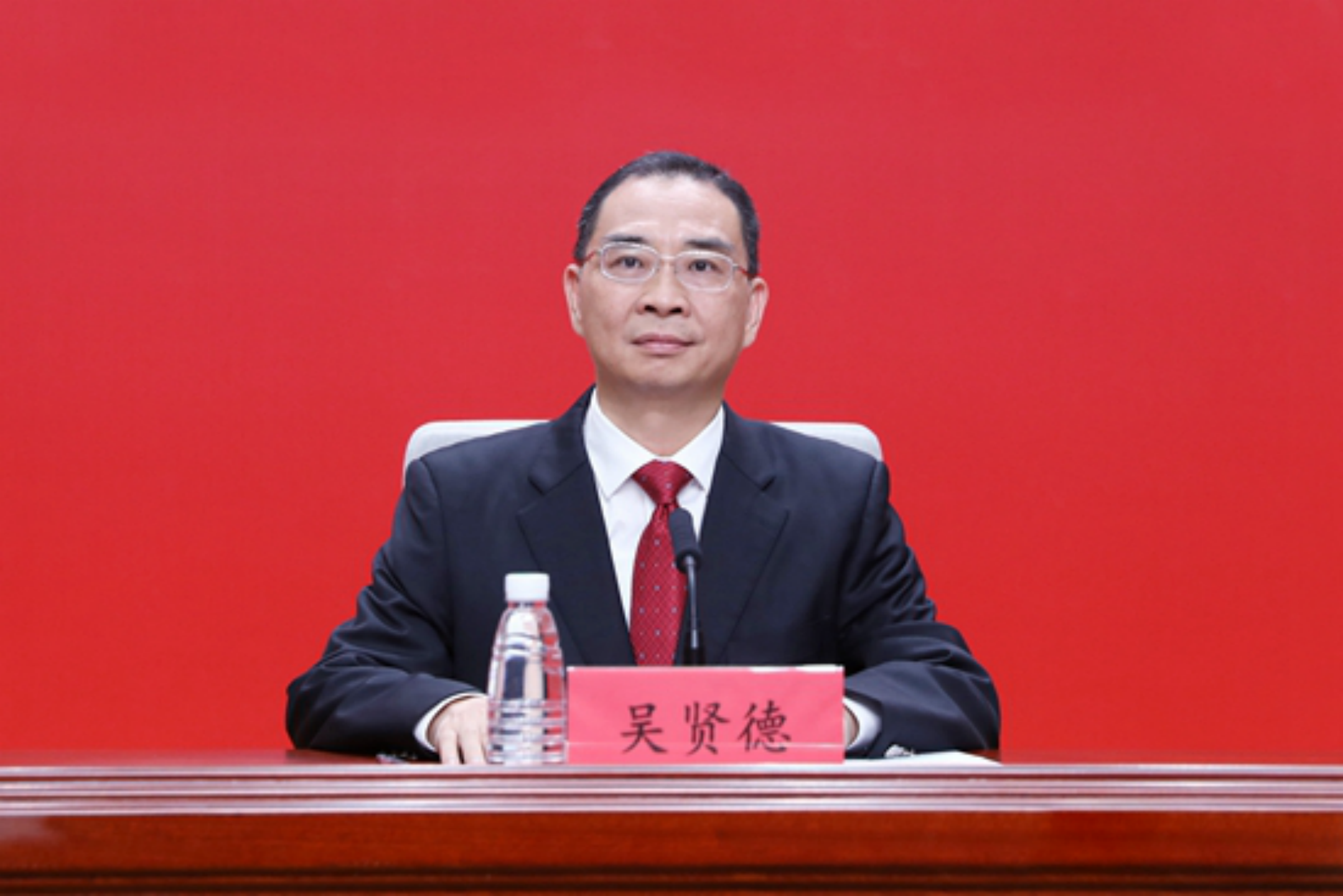 图源:人民网据吴贤德市长介绍,下一阶段福州将重点抓好7件事:促进更加