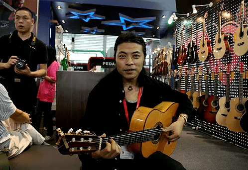 中国十大原声吉他演奏家赵长贵去世享年54岁离世原因为肝坏死