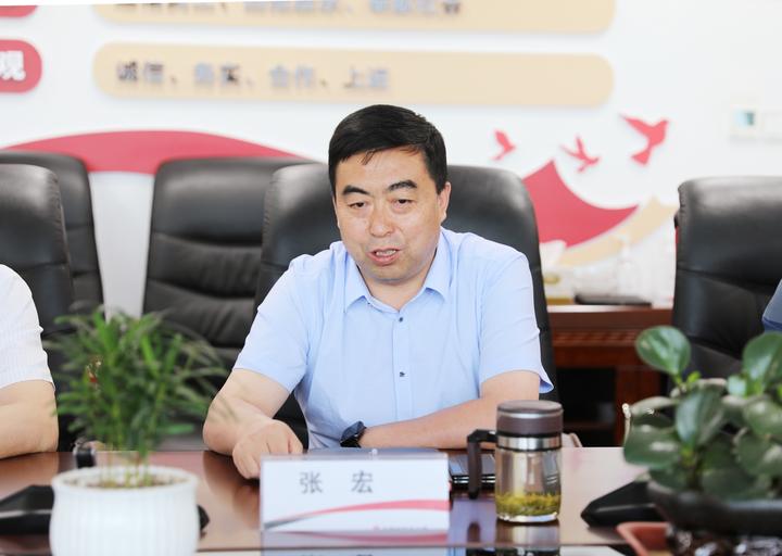 神木市政府,科协领导到陕煤红柳林矿业公司看望慰问煤炭工业优秀科技