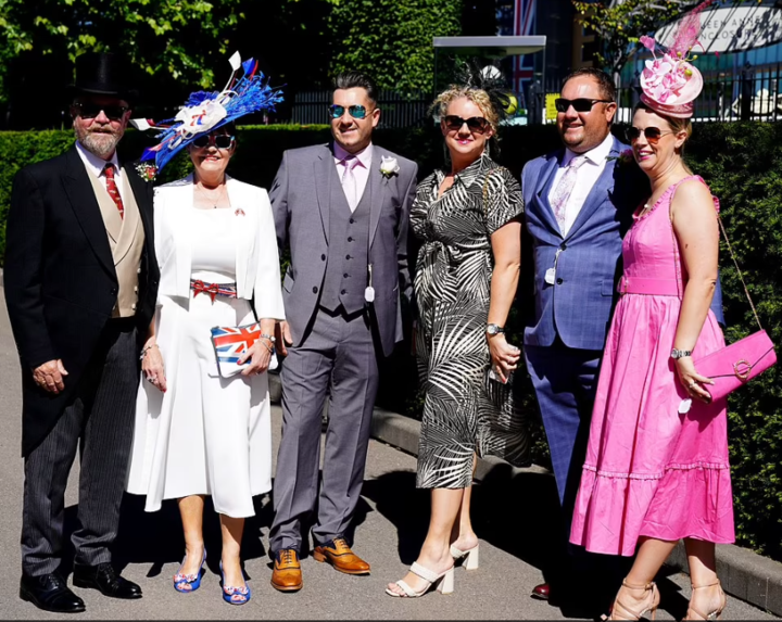 晒晒一年一度皇家赛马会_埃德蒙顿_新闻_华人头条