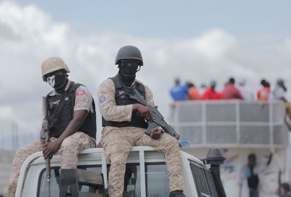 海地帮派肆虐惊动联合国,安理会决议禁转轻武器_柬埔寨_新闻_华人头条