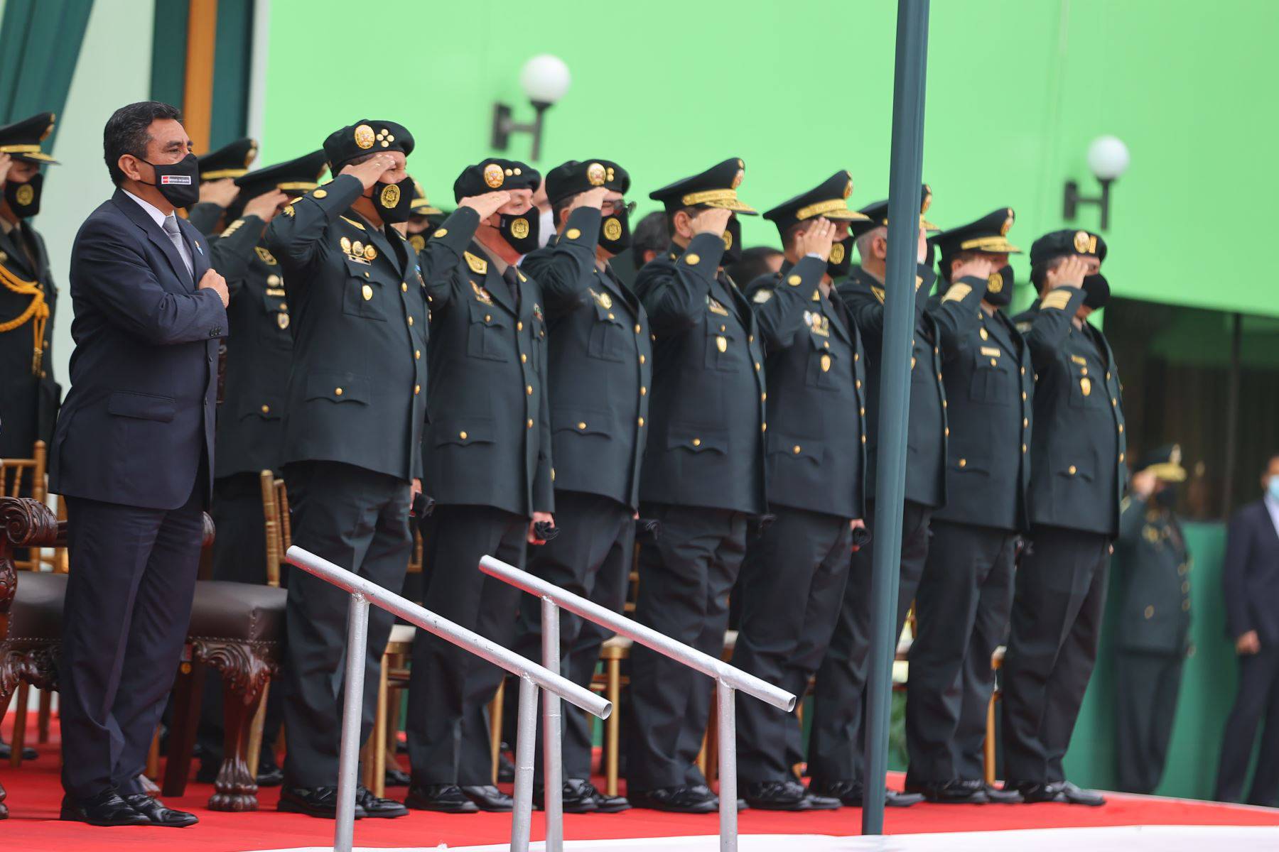 秘鲁国家警察举行了第 19 届绿色小队周年庆典_南非_新闻_华人头条