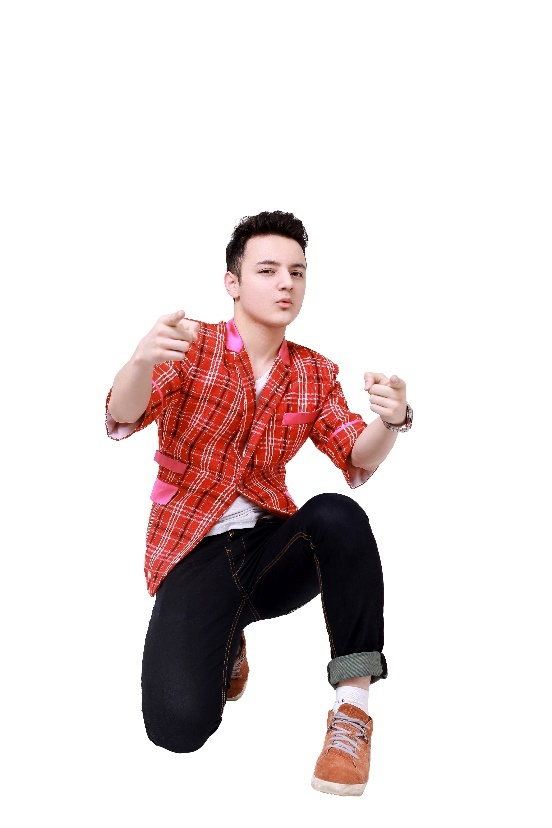 阿尔法,马启光签约新东家秦大腕影视再度携手十年之约_埃德蒙顿_新闻