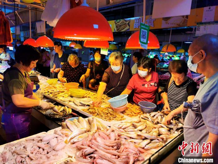 广东台山迎来觅"龙"食客_中国_尼日利亚_新闻_华人头条