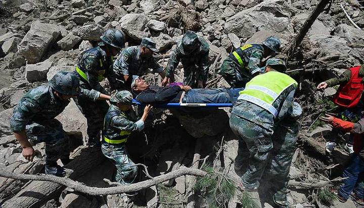 四川泸定6.8级地震已造成65人遇难_津巴布韦_新闻_华人头条