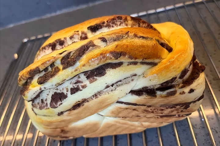 豆沙手撕面包,柔软香甜营养好吃,老少皆宜_秘鲁_新闻_华人头条