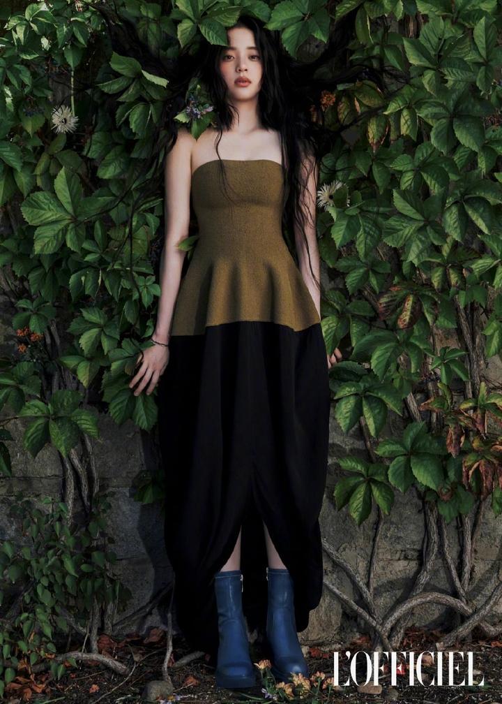 欧阳娜娜写真大片释出 羊毛卷造型文艺浪漫_south africa_新闻_华人