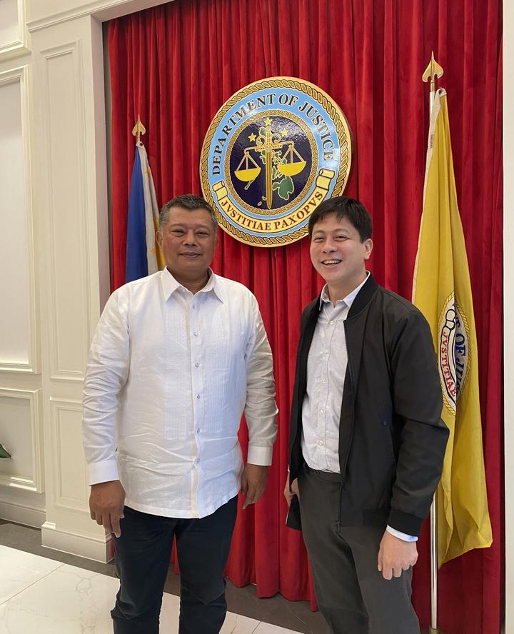 菲律宾福建总商会会长吴清泉先生礼访菲律宾司法部(doj) 〖菲侨商