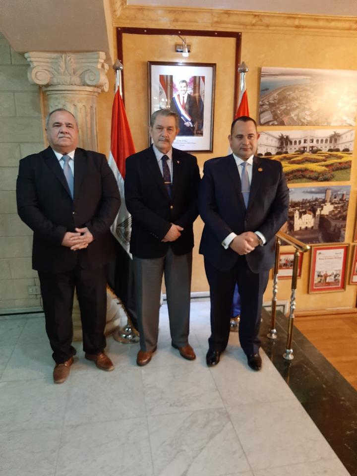 Reunión con el Sr. Wael Hana, Jefe de empresa IG S.E Halal y el Dr. Abdel Keriem Badea, Asesor de la Autoridad General de Servicios Veterinarios -Cuarentena Veterinaria – Egipto