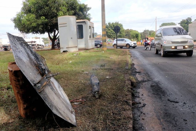 Así quedó la zona del km 10 de la Ruta PY02 tras los disturbios de este lunes pasado. Foto: Gustavo Galeano