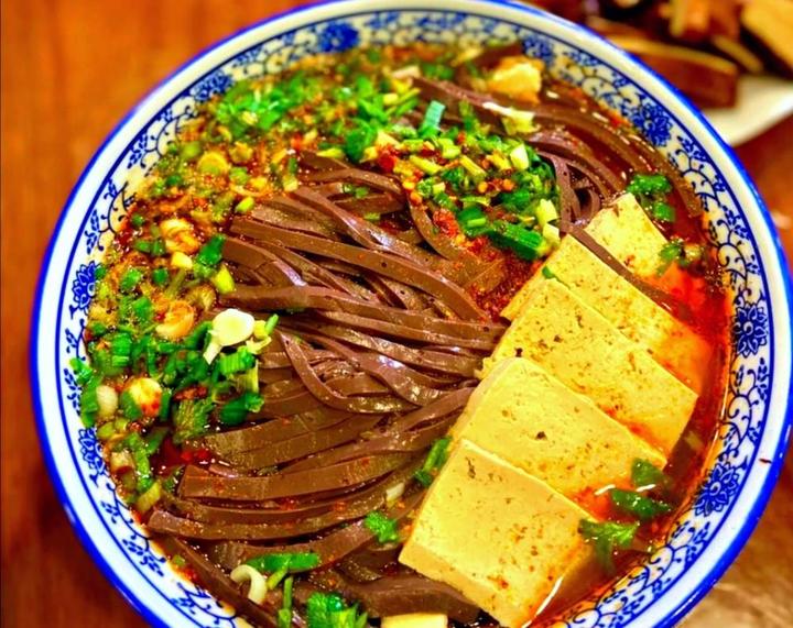 西安陕菜馆:品味古都美食新篇章
