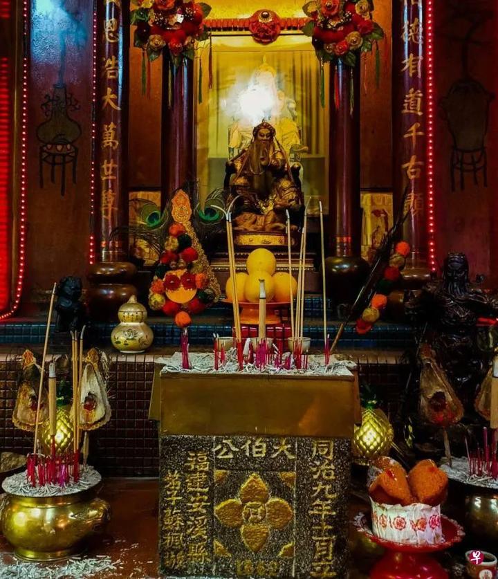 土地神下南洋到新加坡成大伯公？伯益公和缎伯公又是谁？_全球_新闻_华人头条