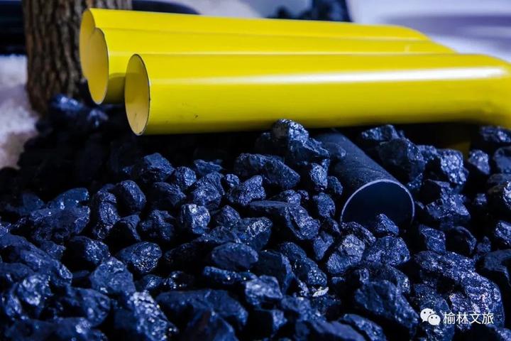 一条路助燃一座城,七彩榆林邀您共赴一场盛夏之约~