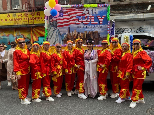 美國連江同乡會參加美东华人华侨慶祝美國國慶大游行/也是主办单位之一 ... ... ... .. ..._图1-85