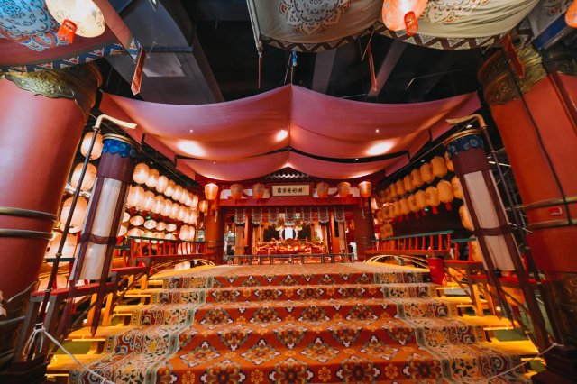 "全国百家媒体看河南"采风活动走进星河里·唐宫夜宴_瑞士_新闻_华人