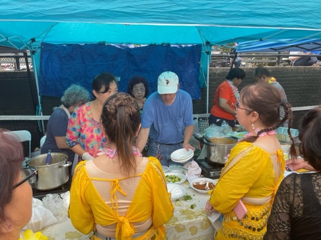 紐約缅甸華僑聯誼会舉辦「第二十屆緬甸仲夏潑水節」活動_图1-21