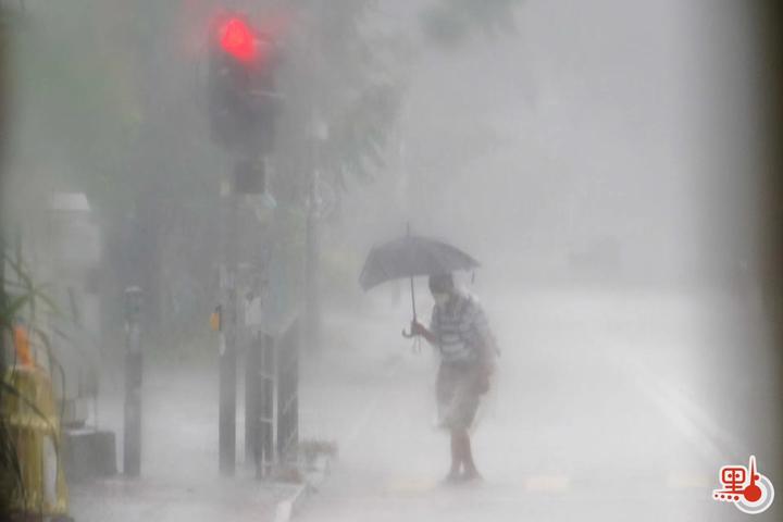 正清日驟雨雷暴 下周末轉晴炎熱