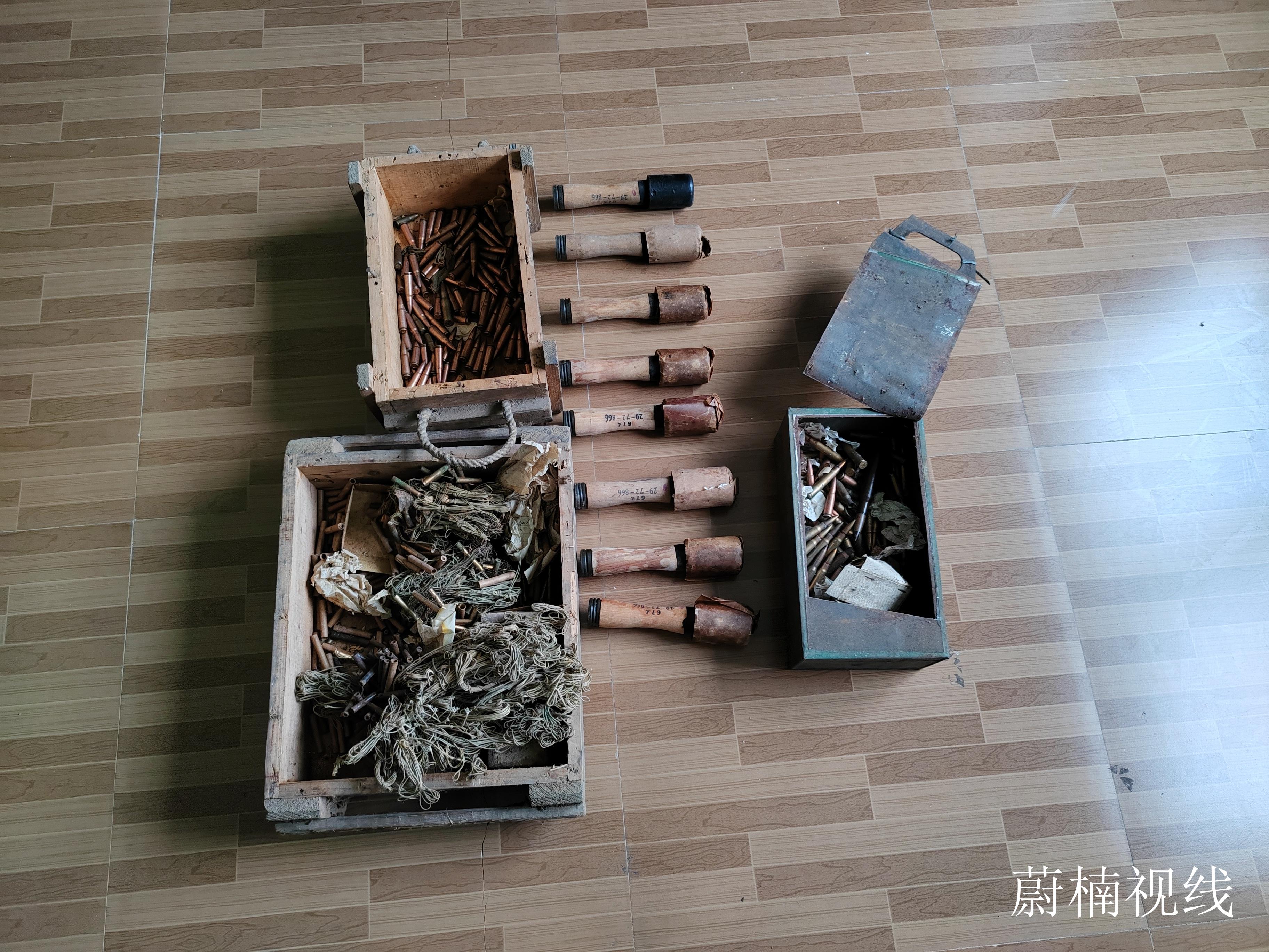 锦屏公安：缉枪治爆宣传显成效 群众主动上缴手榴弹8枚子弹175发 雷管459枚