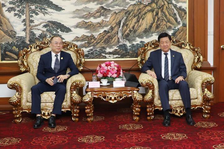 廣東省客屬海外聯誼會訪問泰國中華總商會_泰国_新闻_华人头条