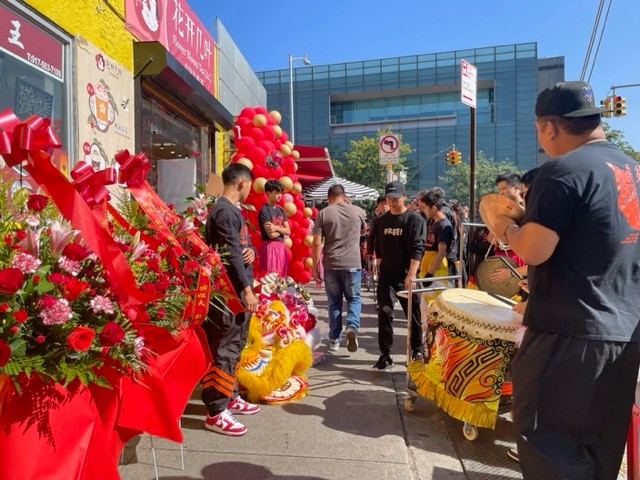 闽籍侨领参加法拉盛「花开几叶」中国风鲜茶店开业剪彩仪式 ... ... ..._图1-21