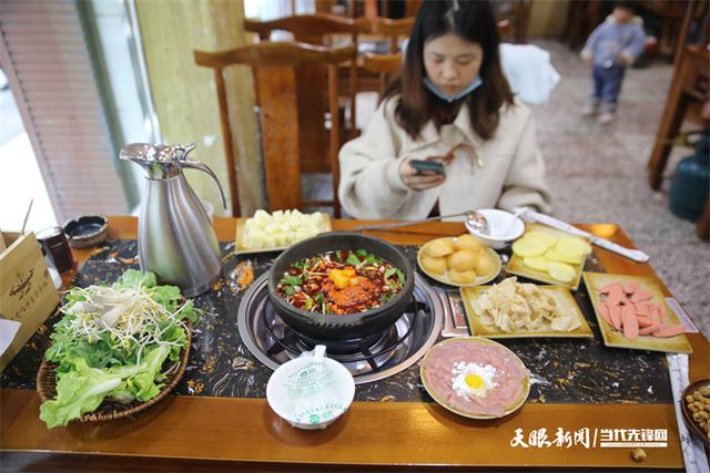迎小雪、吃火锅,开启暖冬模式~_贵州_贵州_新闻_华人头条