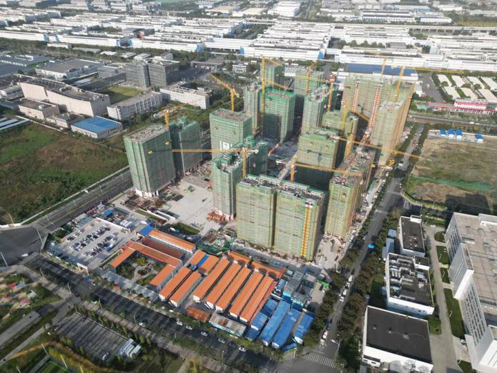 成都高新西区项目建设取得新进展77亩人才公寓项目主体完工、126亩保障性住房明年底完工_全球_新闻_华人头条
